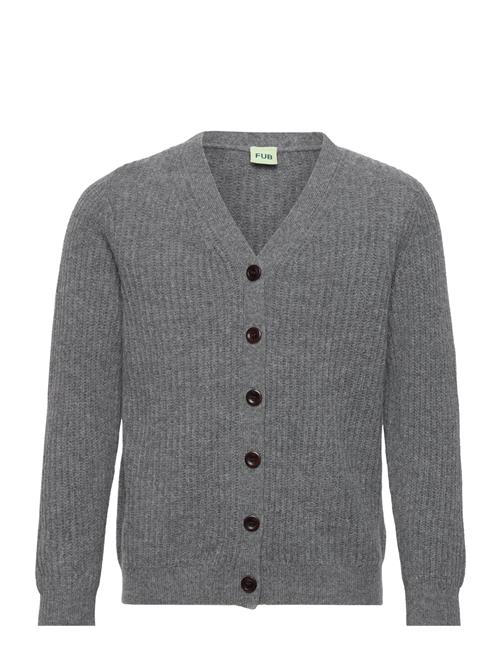 Se FUB Lambswool Cardigan FUB Grey ved Booztlet