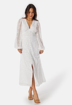 Se Bubbleroom Occasion Embroidered Midi Dress White 42 ved Bubbleroom