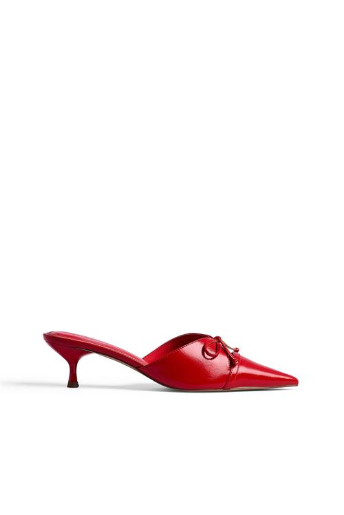 Se NA-KD Cut Out Pumps - Red ved NA-KD