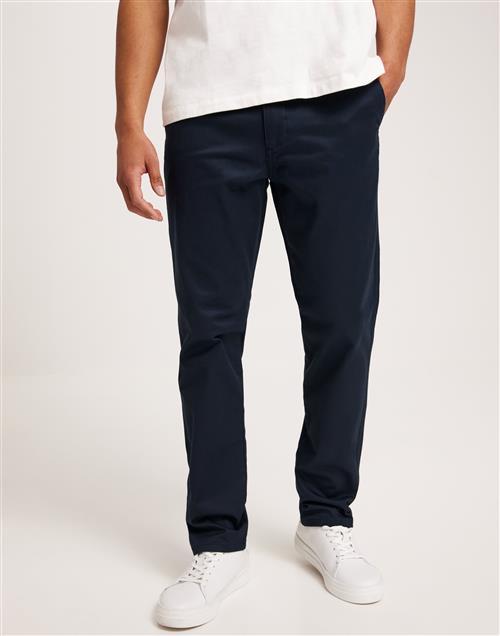 Dockers T2 Orig Slim Opp Navy Blazer Chinos Blå