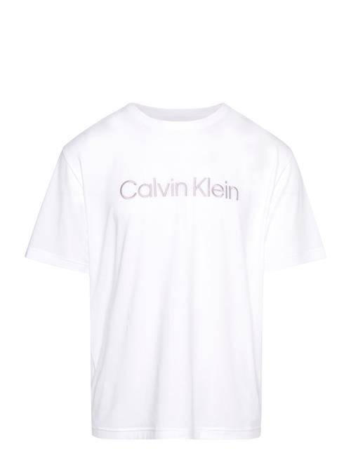 Se Calvin Klein S/S Crew Neck Calvin Klein White ved Booztlet