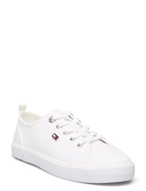 Se Tommy Hilfiger Vulc Canvas Sneaker Tommy Hilfiger White ved Booztlet