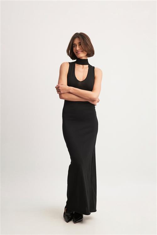 Ivona Zupet x NA-KD Choker Detail Maxi Dress - Black