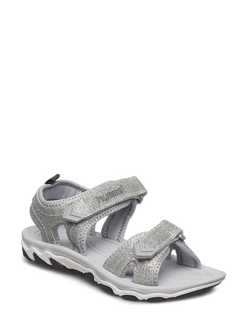 Se Hummel Sandal Glitter Jr Hummel Silver ved Booztlet