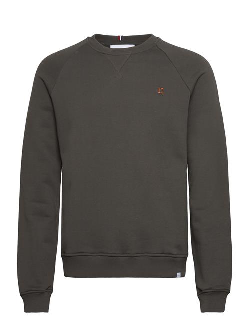 Se Les Deux Piece Sweatshirt Les Deux Grey ved Booztlet