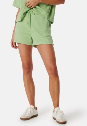 Pieces Pcchilli Summer HW Shorts Green 40012