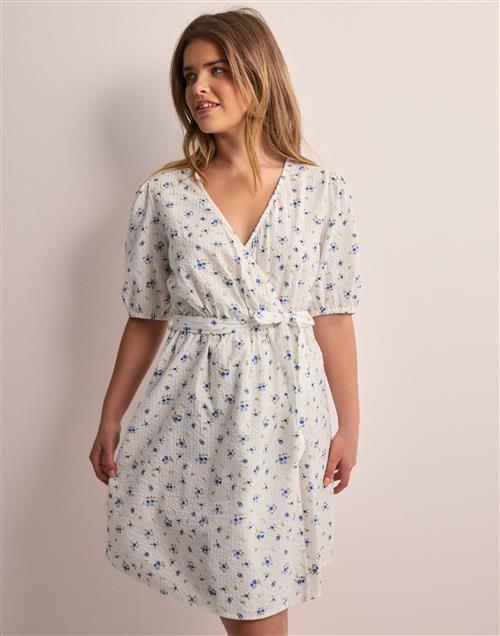 JDY - Blomstret - Jdymace 2/4 Wrap Dress Wvn