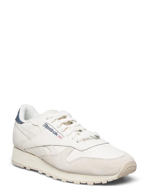 Se Reebok Classics Classic Leather Reebok Classics Cream ved Booztlet