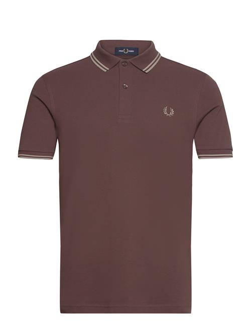 Se Fred Perry Twin Tipped Fp Shirt Fred Perry Brown ved Booztlet