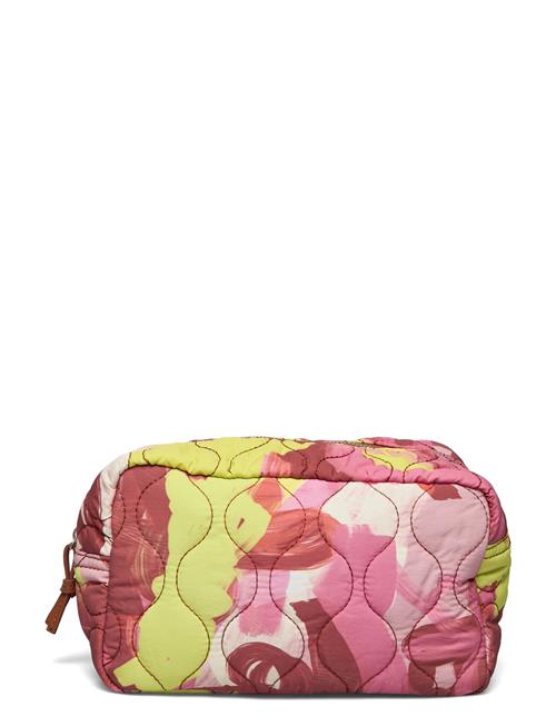 Se Becksöndergaard Maple Daffy Betsy Bag Becksöndergaard Pink ved Booztlet