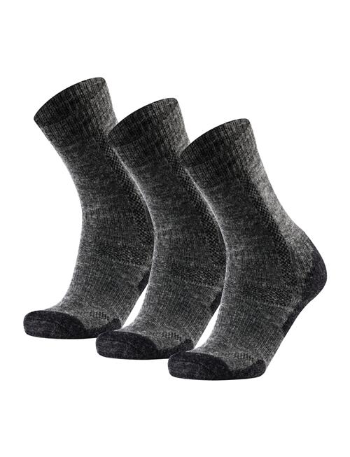 Se Danish Endurance Hiking Classic Socks 3-Pack Danish Endurance Grey ved Booztlet