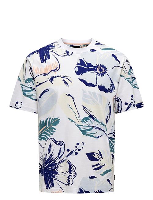 ONLY & SONS Onsarthuer Rlx Sage Leaf Aop Ss Tee ONLY & SONS White