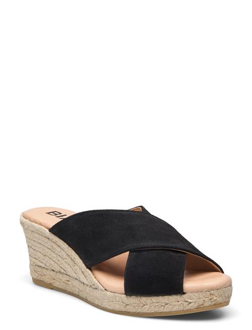 Se Bianco Biaibiza Wedge Cross Mule Suede Bianco Black ved Booztlet