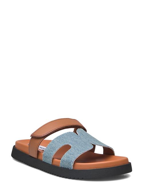 Se Steve Madden Missile Sandal Steve Madden Blue ved Booztlet