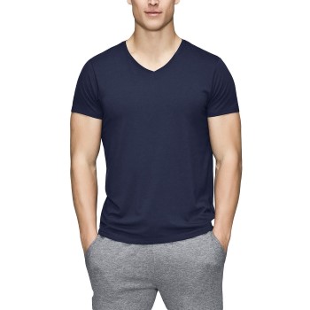 Se JBS of Denmark Bamboo Blend V-neck T-shirt Marineblå XX-Large Herre ved Timarco