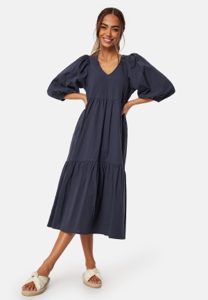 Se Happy Holly Balloon Sleeve Cotton Dress Dark blue 40/42 ved Bubbleroom