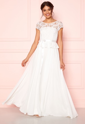 Se Ida Sjöstedt Belinda Wedding Dress Ivory 34 ved Bubbleroom