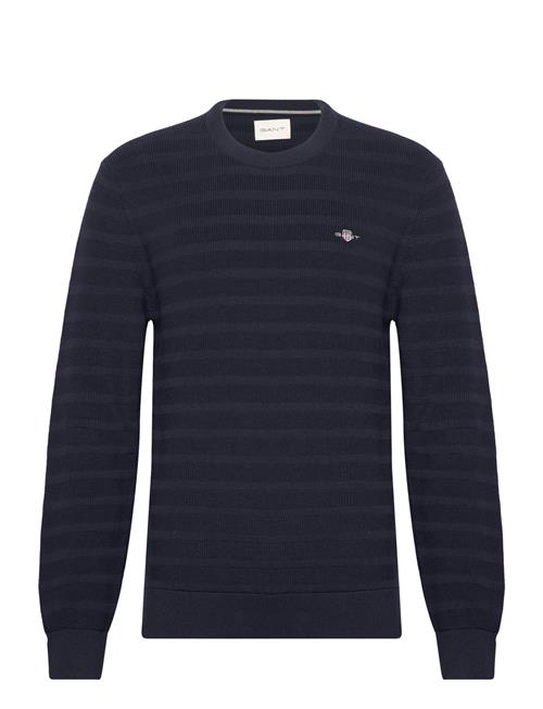 Se GANT Stripe Textured Cotton C-Neck GANT Navy ved Booztlet