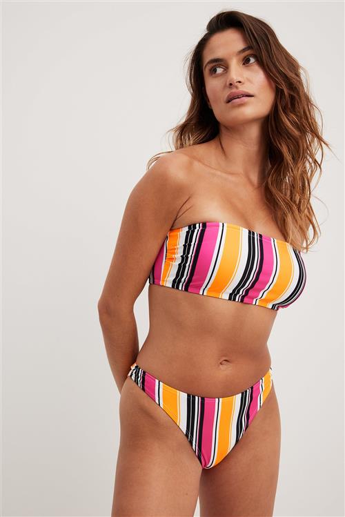 Handpicked x NA-KD Bikinitrusser med høj talje - Multicolor