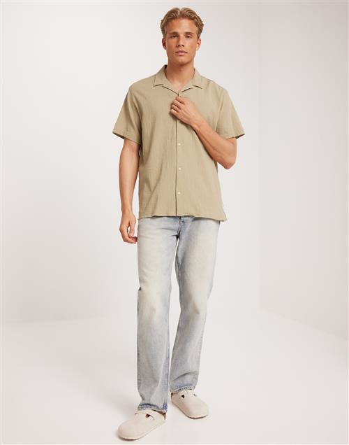 Jack & Jones Jorluke Crinkle Resort Shirt Ss Sn Kortærmede skjorter Beige