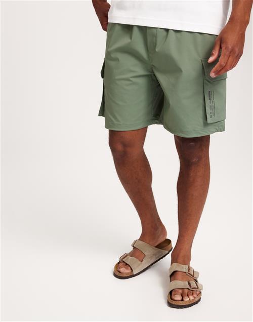 Woodbird WBBommy Rib-Tech Cargo Shorts Cargo shorts Green