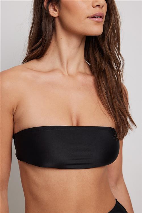 NA-KD Swimwear Vatteret bandeau-bikinitop - Black