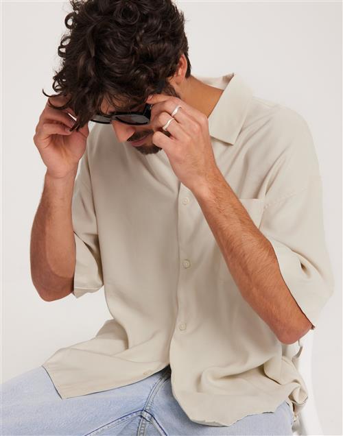 Jack & Jones Jorjohn Oversized Shirt Ss Ln Kortærmede skjorter Buttercream