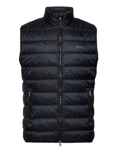 Se GANT Light Down Vest GANT Black ved Booztlet