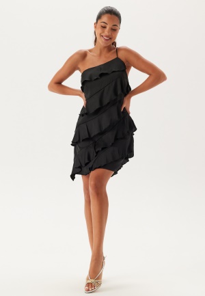 Se Bubbleroom Occasion One shoulder Short Frill Dress Black XS ved Bubbleroom