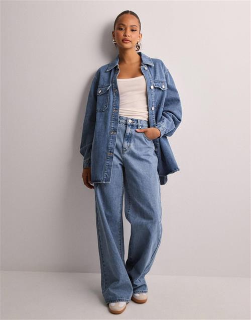 Se Abrand Jeans - Blå - 95 Super Baggy Gigi ved Nelly