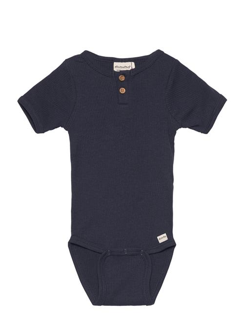 Se Minymo Body Ss Rib Minymo Navy ved Booztlet