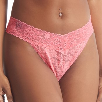 Se Hanky Panky Trusser 2P Daily Lace Original Rise Thong D1 Rosa nylon One Size Dame ved Timarco