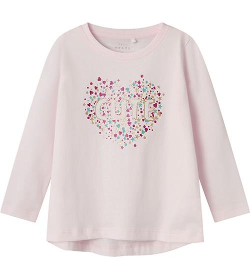 Se Name It Bluse - NmfViolet - Festival Bloom/Cute Heart ved KidsWorld