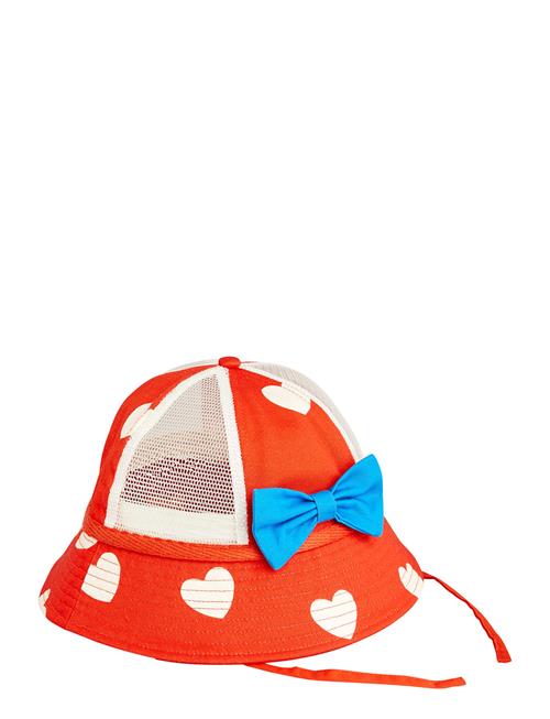 Se Mini Rodini Hearts Aop Sun Hat Mini Rodini Red ved Booztlet