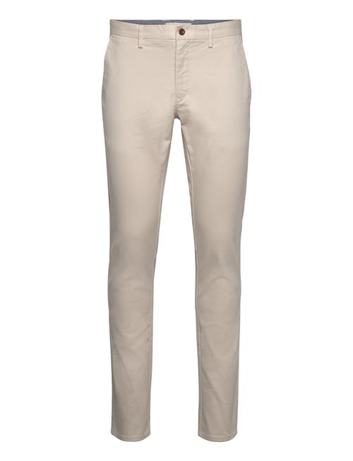 Se GANT Slim Chinos GANT Beige ved Booztlet