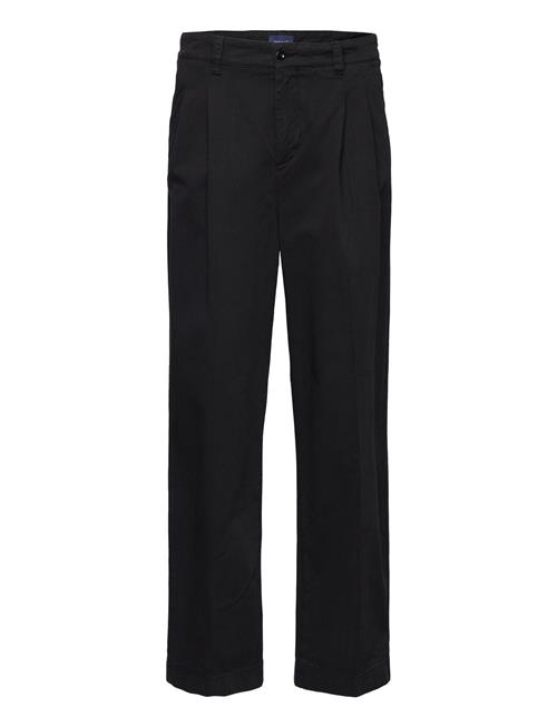 Se GANT D1. Pleated Volume Chinos GANT Black ved Booztlet