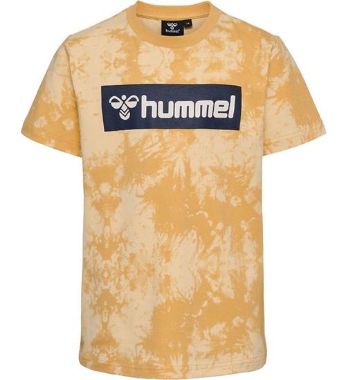 Se Hummel Hummel T-Shirt - HmlJump - Ochre ved KidsWorld