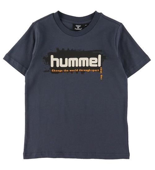 Se Hummel Hummel T-Shirt - HmlEskil - Navy ved KidsWorld