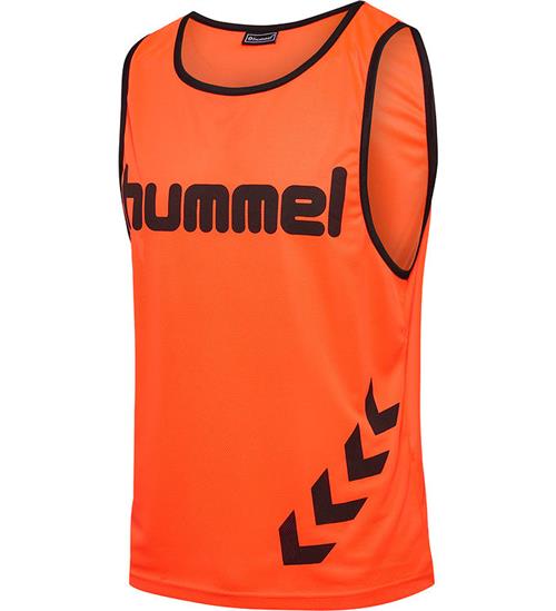 Se Hummel Teamsport Hummel OvertrÃ¦ksvest - Fundamental Training Bib - Neon Orange ved KidsWorld