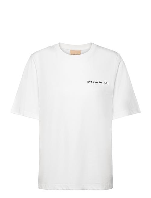 Se Stella Nova Logo T-Shirt Stella Nova White ved Booztlet