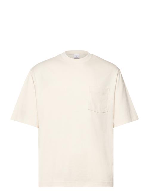 Se Mango 100% Cotton T-Shirt With Pocket Mango Cream ved Booztlet