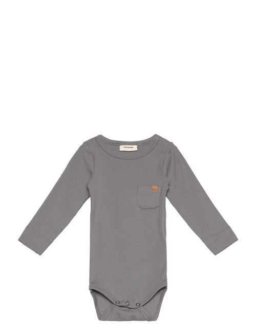 Se Lil'Atelier Nbmgio Ben Ls Slim Body Lil Lil'Atelier Grey ved Booztlet