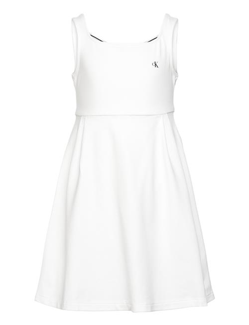 Se Calvin Klein Back Logo Tape Fit Flare Dress Calvin Klein White ved Booztlet