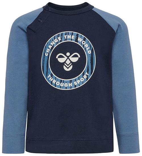 Se Hummel Bluse - HmlBobby - Blue Nights ved KidsWorld