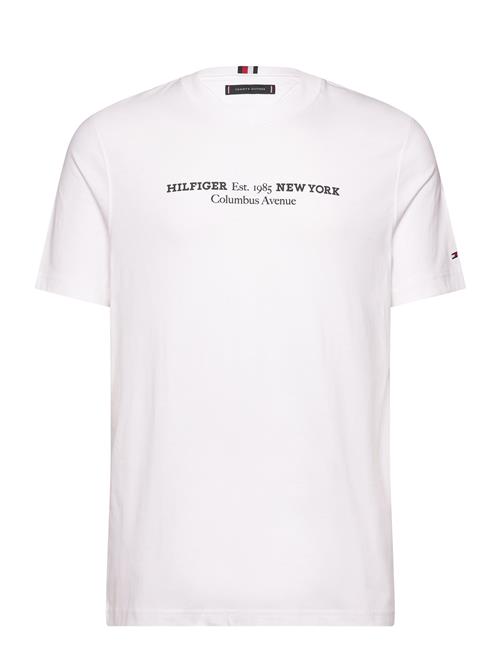 Se Tommy Hilfiger Hilfiger New York Tee Tommy Hilfiger White ved Booztlet