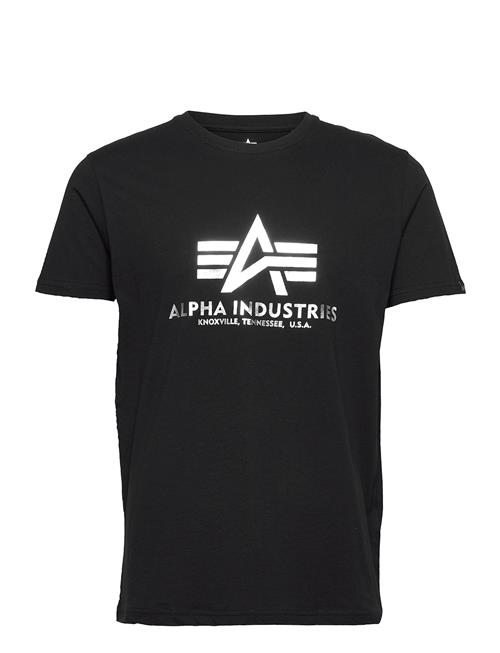 Se Alpha Industries Basic T-Shirt Foil Print Alpha Industries Black ved Booztlet