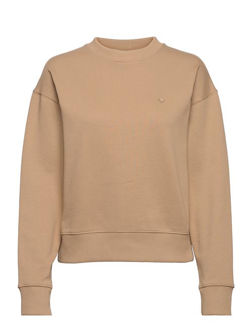 Se GANT D2. Icon G Essential C-Neck Sweat GANT Beige ved Booztlet