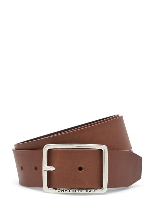 Se Tommy Hilfiger Jeans Buckle 3.5 Tommy Hilfiger Brown ved Booztlet