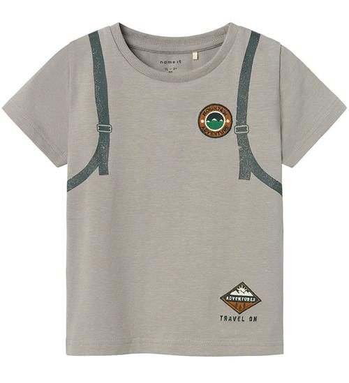 Se Name It Name It T-shirt - NmmLucas - Wild Dive ved KidsWorld