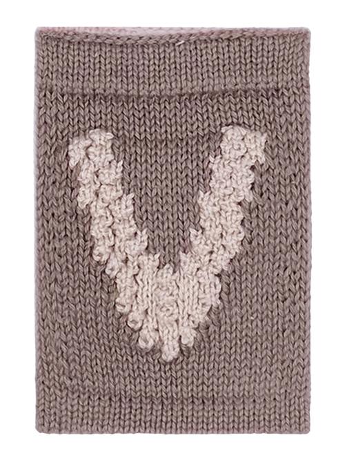 Smallstuff Knitted Letter V, Nature Smallstuff Beige